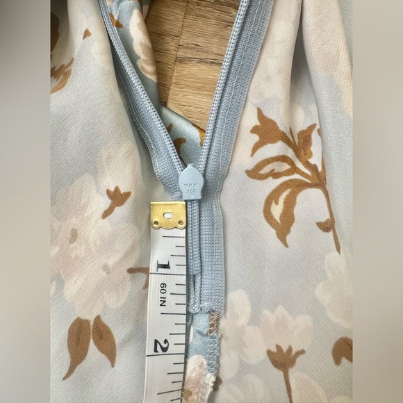 reformation casette silk dress in serene | size 6 - Picture 12 of 13